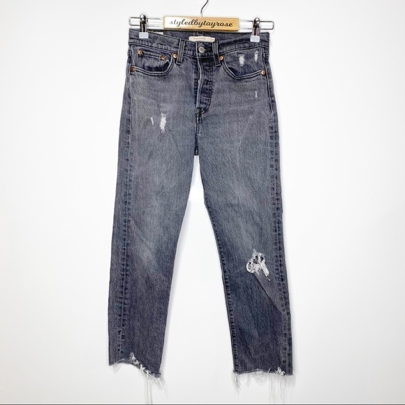 Levi’s Wedgie Straight Jeans - Picture 6 of 15